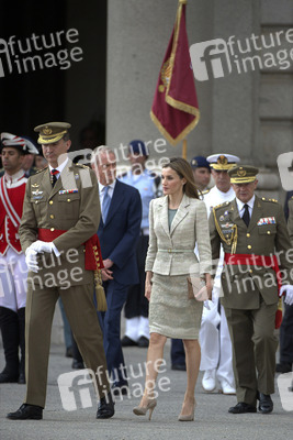 König Felipe empfängt die Armee und die Guardia Civil, Madrid