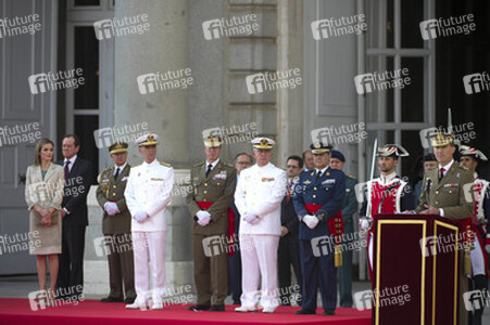 König Felipe empfängt die Armee und die Guardia Civil, Madrid