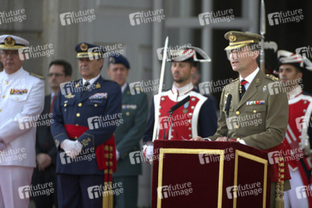 König Felipe empfängt die Armee und die Guardia Civil, Madrid