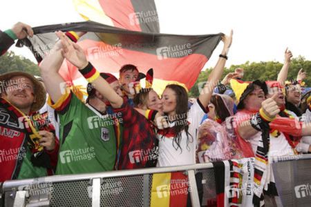 WM-Fanmeile beim Spiel Deutschland gegen USA, Berlin