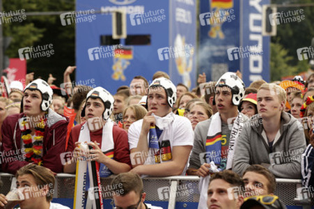 WM-Fanmeile beim Spiel Deutschland gegen USA, Berlin