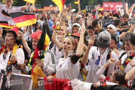 WM-Fanmeile beim Spiel Deutschland gegen USA, Berlin