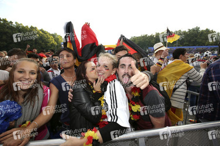 WM-Fanmeile beim Spiel Deutschland gegen USA, Berlin