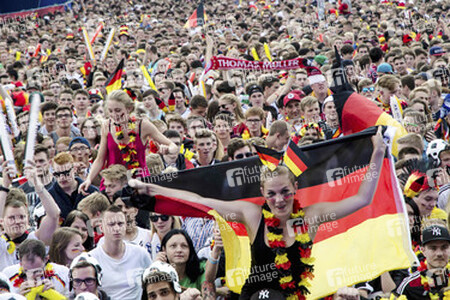 WM-Fanmeile beim Spiel Deutschland gegen USA, Berlin