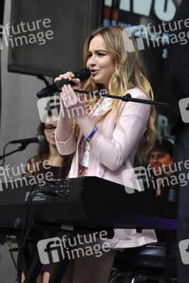 Sabrina Carpenter live bei der 'FOX & Friends All American Concert Series', New York