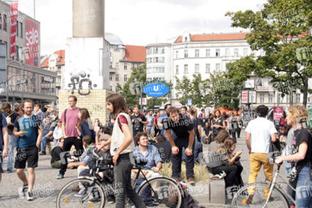 Demonstration gegen die bevorstehende Räumung der Gerhard-Hauptmann-Schule, Berlin