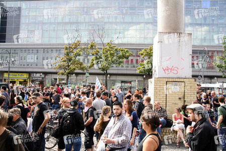 Demonstration gegen die bevorstehende Räumung der Gerhard-Hauptmann-Schule, Berlin