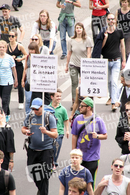Demonstration gegen die bevorstehende Räumung der Gerhard-Hauptmann-Schule, Berlin