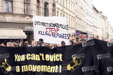 Demonstration gegen die bevorstehende Räumung der Gerhard-Hauptmann-Schule, Berlin