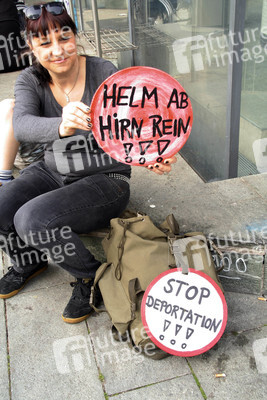 Demonstration gegen die bevorstehende Räumung der Gerhard-Hauptmann-Schule, Berlin