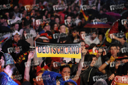 WM-Fanmeile beim Spiel Deutschland gegen Algerien, Berlin