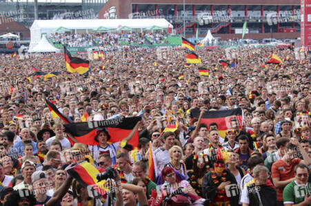 WM-Fanfest beim Spiel Deutschland gegen Frankreich, Hamburg