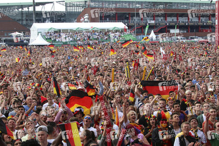 WM-Fanfest beim Spiel Deutschland gegen Frankreich, Hamburg