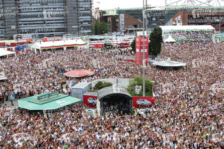 WM-Fanfest beim Spiel Deutschland gegen Frankreich, Hamburg