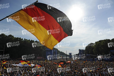 WM-Fanmeile beim Spiel Deutschland gegen Frankreich, Berlin