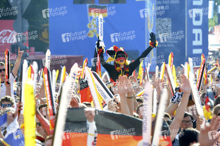 WM-Fanmeile beim Spiel Deutschland gegen Frankreich, Berlin
