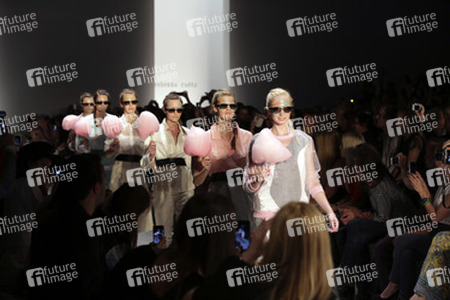 Rebekka Ruetz Fashion Show, Berlin Fashion Week Spring/Summer 2015