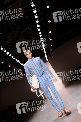 Julian Zigerli Fashion Show, Berlin Fashion Week Spring/Summer 2015
