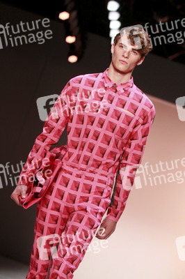 Julian Zigerli Fashion Show, Berlin Fashion Week Spring/Summer 2015