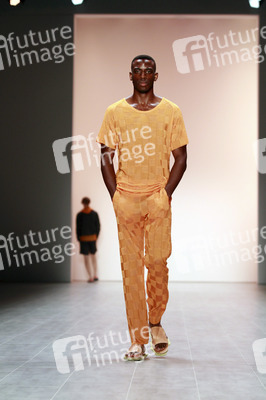 Julian Zigerli Fashion Show, Berlin Fashion Week Spring/Summer 2015