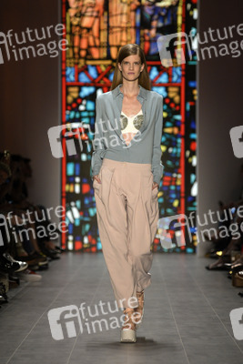 Kilian Kerner Fashion Show, Berlin Fashion Week Spring/Summer 2015