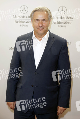 Ioana Ciolacu Fashion Show, Berlin Fashion Week Spring/Summer 2015