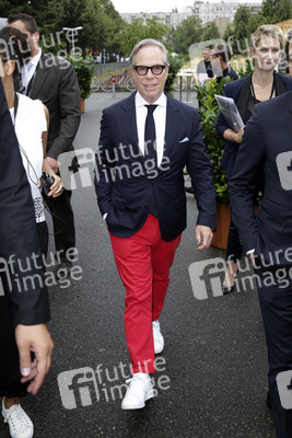 Ioana Ciolacu Fashion Show, Berlin Fashion Week Spring/Summer 2015