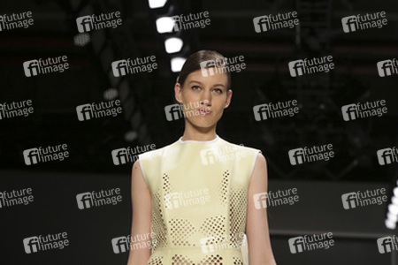 Ioana Ciolacu Fashion Show, Berlin Fashion Week Spring/Summer 2015
