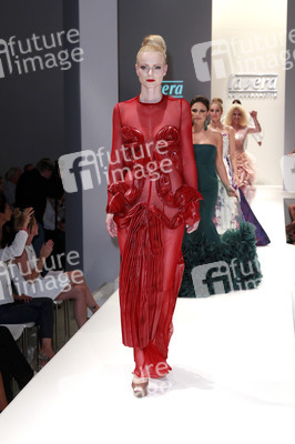 Lavera Opening Show, Berlin Fashion Week Spring/Summer 2015