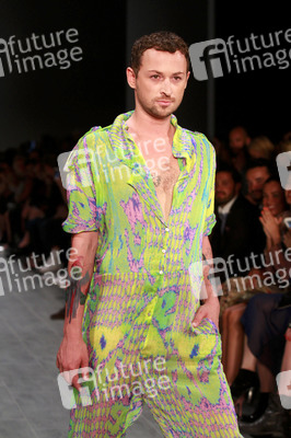 Marcel Ostertag Fashion Show, Berlin Fashion Week Spring/Summer 2015
