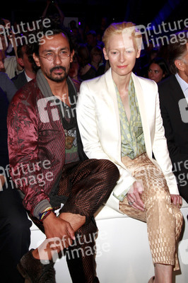 Roshi Porkar Fashion Show, Berlin Fashion Week Spring/Summer 2015