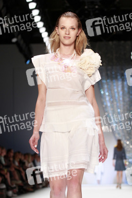 Marc Cain Fashion Show, Berlin Fashion Week Spring/Summer 2015