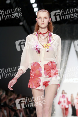 Marc Cain Fashion Show, Berlin Fashion Week Spring/Summer 2015