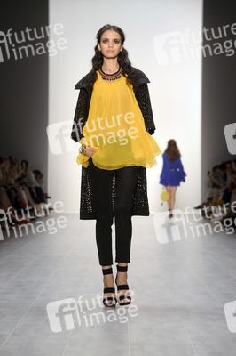 Dimitri Fashion Show, Berlin Fashion Week Spring/Summer 2015