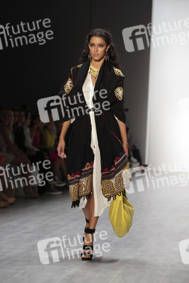 Dimitri Fashion Show, Berlin Fashion Week Spring/Summer 2015
