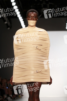 Marina Hoermanseder Fashion Show, Berlin Fashion Week Spring/Summer 2015
