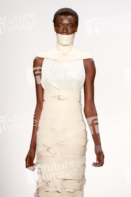 Marina Hoermanseder Fashion Show, Berlin Fashion Week Spring/Summer 2015