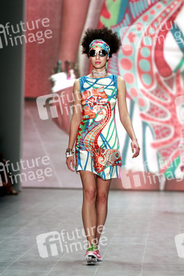 Miranda Konstantinidou Fashion Show, Berlin Fashion Week Spring/Summer 2015