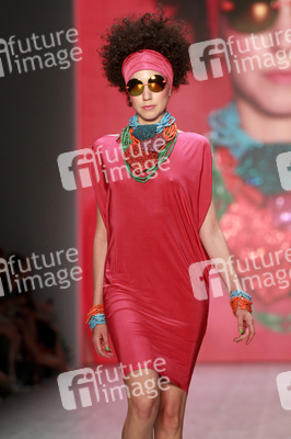 Miranda Konstantinidou Fashion Show, Berlin Fashion Week Spring/Summer 2015