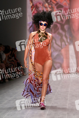 Miranda Konstantinidou Fashion Show, Berlin Fashion Week Spring/Summer 2015