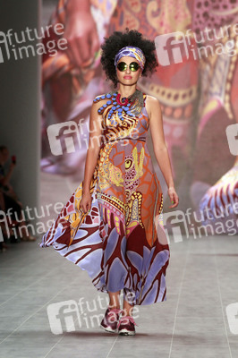 Miranda Konstantinidou Fashion Show, Berlin Fashion Week Spring/Summer 2015
