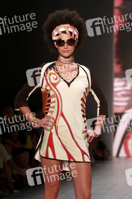 Miranda Konstantinidou Fashion Show, Berlin Fashion Week Spring/Summer 2015