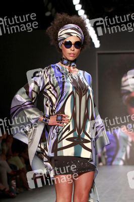 Miranda Konstantinidou Fashion Show, Berlin Fashion Week Spring/Summer 2015