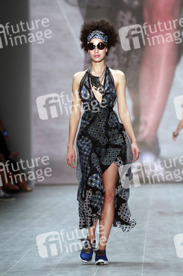 Miranda Konstantinidou Fashion Show, Berlin Fashion Week Spring/Summer 2015