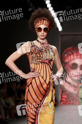 Miranda Konstantinidou Fashion Show, Berlin Fashion Week Spring/Summer 2015