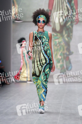 Miranda Konstantinidou Fashion Show, Berlin Fashion Week Spring/Summer 2015