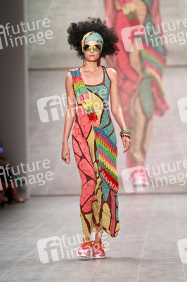 Miranda Konstantinidou Fashion Show, Berlin Fashion Week Spring/Summer 2015