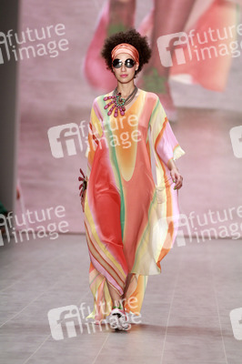 Miranda Konstantinidou Fashion Show, Berlin Fashion Week Spring/Summer 2015