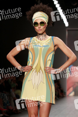 Miranda Konstantinidou Fashion Show, Berlin Fashion Week Spring/Summer 2015