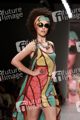 Miranda Konstantinidou Fashion Show, Berlin Fashion Week Spring/Summer 2015